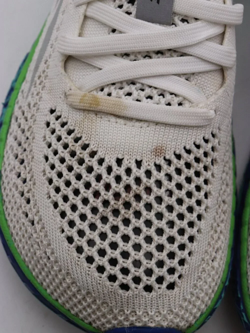 Altra Escalante Racer Women's Size 6 White Blue Green Running Shoes Sneakers